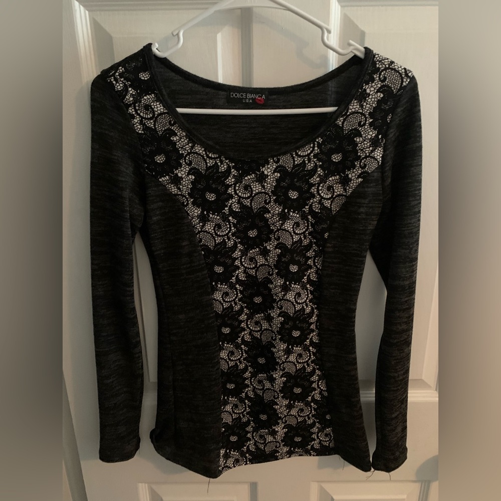 Dolce Bianca black and white labs detail top